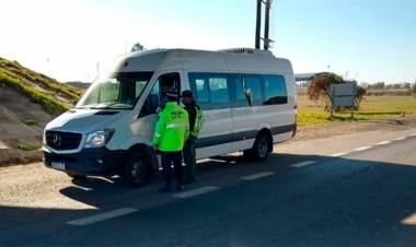 TRANSPORTE DE PASAJEROS UNA DE LAS ACTIVIDADES MÁS ATRAVESADAS POR LA PANDEMIA
