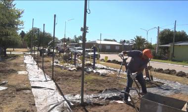 PLAZA 9 DE JULIO: ÚLTIMOS DETALLES PARA LA INAUGURACIÓN DEL 1° DE ENERO