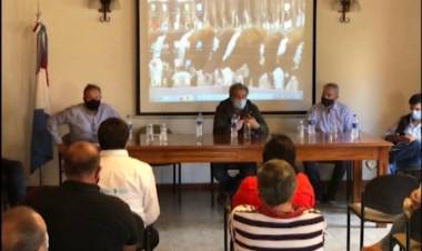 REUNIÓN CON EL MINISTRO BUSSO POR LA RUTA A RANCÚL