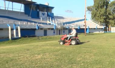 CD JUVENTUD UNIDA: COMPRA DE UN TRACTOR CORTA CÉSPED PARA EL MANTENIMIENTO DEL MONUMENTAL