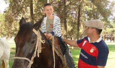 LA ESCUELA DE EQUITACIÓN COMIENZA EL AÑO CON UNOS 100 INSCRITOS 