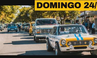 EXPOSICIÓN DE AUTOS ANTIGUOS CON UN OBJETIVO SOLIDARIO