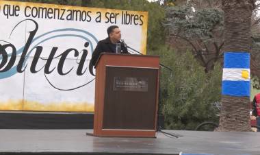 FESTEJOS POR UN NUEVO ANIVERSARIO DE LA REVOLUCIÓN DE MAYO