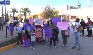 MARCHA "NI DE UNA MENOS" EN NUESTRA LOCALIDAD