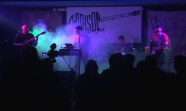 UNA NOCHE A PURO ROCK AND ROLL