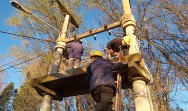 APROVECHANDO EL CORTE DE APE SE REALIZARON ALGUNAS REPARACIONES