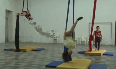 MÁS DE 100 ALUMNOS YA PRACTICA GIMNASIA EN EL VILLA