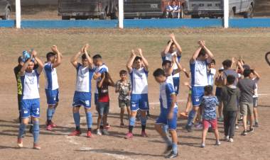 JUVENTUD LE GANÓ AL LÍDER Y SUEÑA CON LA CLASIFICACIÓN