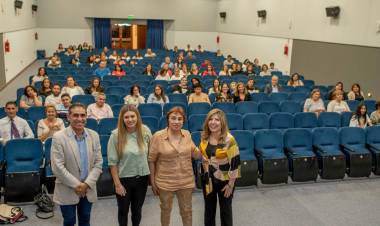 CHARLA TALLER SOBRE BULLYING EN EL SPORTING