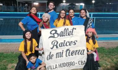 EL BALLET RAÍCES DE MI TIERRA PRESENTES EN EL CIERRE DE JESÚS MARIA