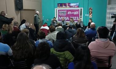 EL CANDIDATO A VICEGOBERNADOR DE JXC VISITÓ LA LOCALIDAD