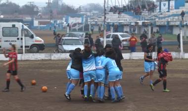 LAS CHICAS DE JUVENTUD CONTINÚAN A PASO FIRME 
