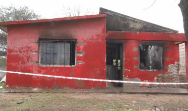 SE INCENDIÓ UNA VIVIENDA Y SE INVESTIGAN LAS CAUSAS