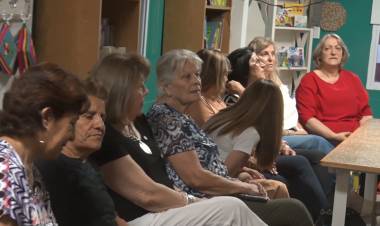 SONIA QUIROGA ES LA NUEVA PRESIDENTE DE LA BIBLIOTECA LOCAL