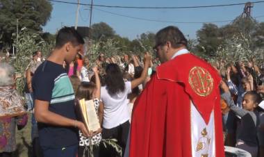 DOMINGO DE RAMOS PARA INICIAR LA SEMANA SANTA