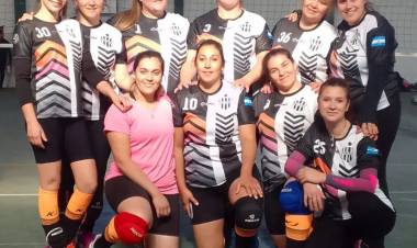 ESTE DOMINGO ARRANCA LA LIGA DE VOLEY FEMENINA EN MAYORES