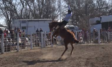 SALDO POSITIVO PARA LA JINETEADA DEL CENTRO TRADICIONALISTA