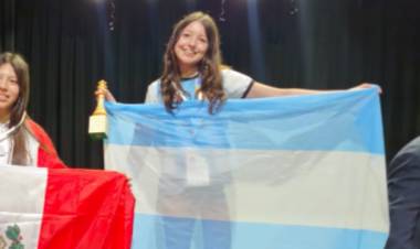 ORIANA TOBARES CAMPEONA SUDAMERICANA EN AJEDRÉZ 