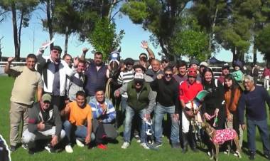 EL STUD LA MARY METIÓ DOBLETE EN SANTA ROSA