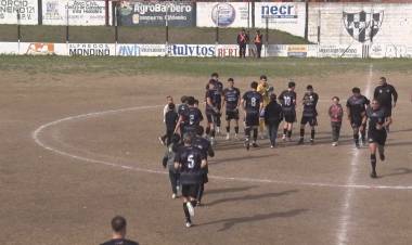 EL VILLA VOLVIÓ A PERDER Y COMPLICA SU CLASIFICACIÓN