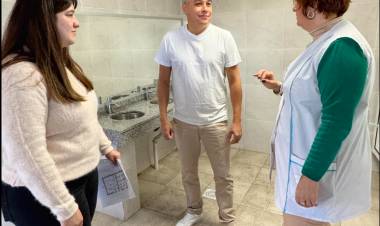 LA ESCUELA CHELI INAUGURÓ SUS NUEVOS BAÑOS