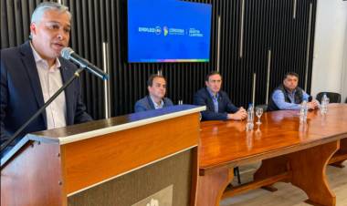 SE ENTREGARON ESCRITURAS CRÉDITOS Y PROGRAMAS DE EMPLEO