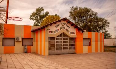 EL JARDIN DE LA ESCUELA CHELI FESTEJA SU CINCUENTENARIO
