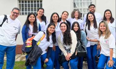 ESTUDIANTES DE LA CARRERA DE ENFERMERÍA PARTICIPARON DE UNA MUESTRA EN LA LOCALIDAD DE UCACHA