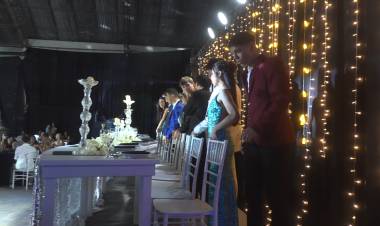 LOS EGRESADOS DE AGRO DEL IPEMYA TUVIERON SU NOCHE 