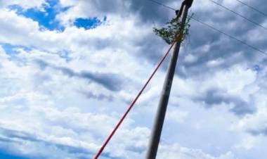 GRANDES PROBLEMAS EN EL SERVICIO ELÉCTRICO DEJARON LAS FUERTES TORMENTAS