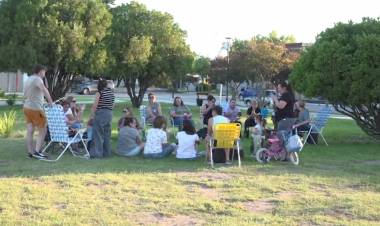 MÁS DE 10 MIL DOCENTES RECLAMARON EN CÓRDOBA POR MEJORAS SALARIALES