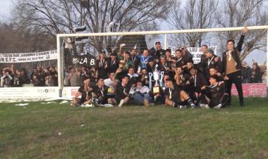 RECREATIVO ESTRELLAS NUEVO CAMPEÓN EN EL FÚTBOL DE LA LIGA ROCA