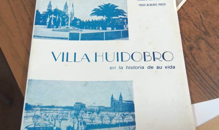 EL LIBRO DE VILLA HUIDOBRO CUMPLE 50 AÑOS