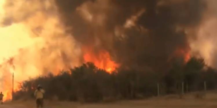 DOS BOMBEROS DEL CUARTEL LOCAL AYUDARON EN LAS SIERRAS DE CÓRDOBA