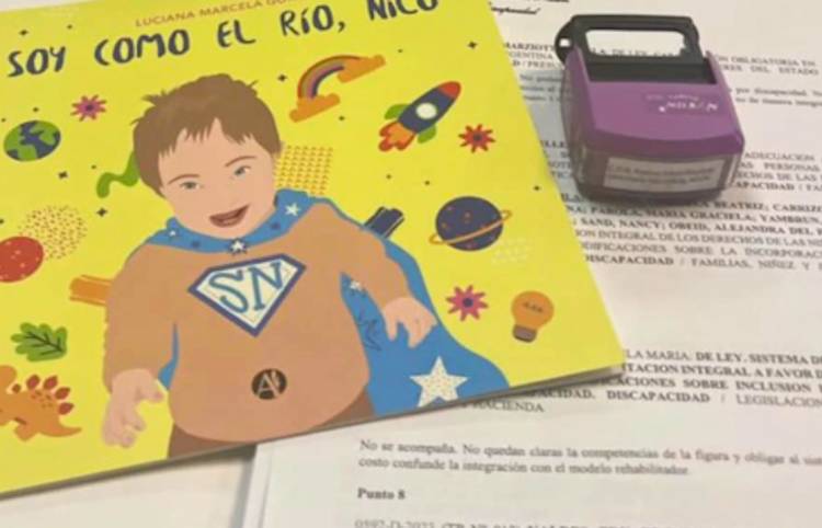 EL LIBRO DE NILO EN UNA PARTICIPACIÓN EN PROGRAMA DE LA ONU