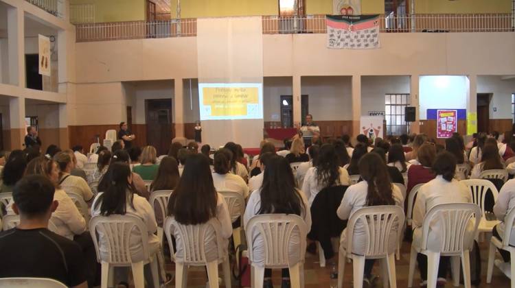 ILSC: CAPACITACIÓN PARA LA COMUNIDAD EDUCATIVA, SACERDOTES Y LAICOS