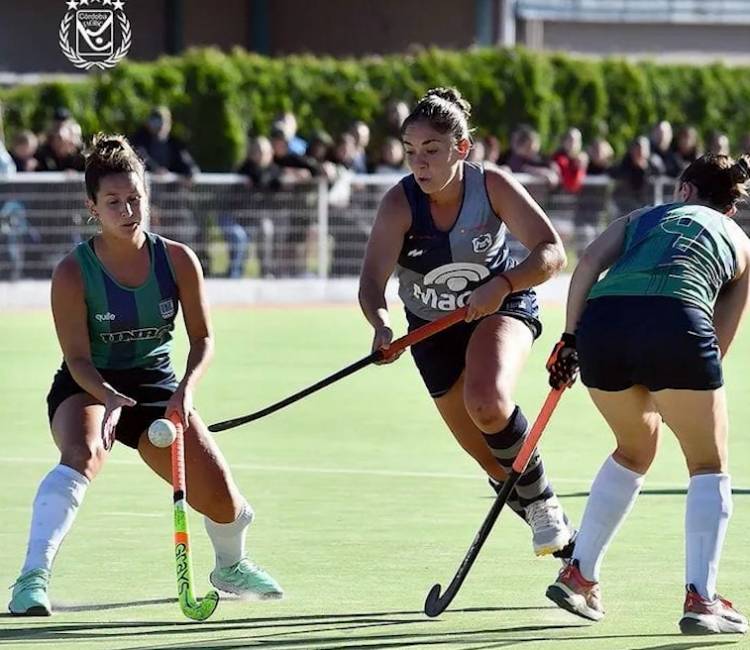 CELINA CORRADI CONSIGUIÓ EL ASCENSO CON URÚ CURÉ