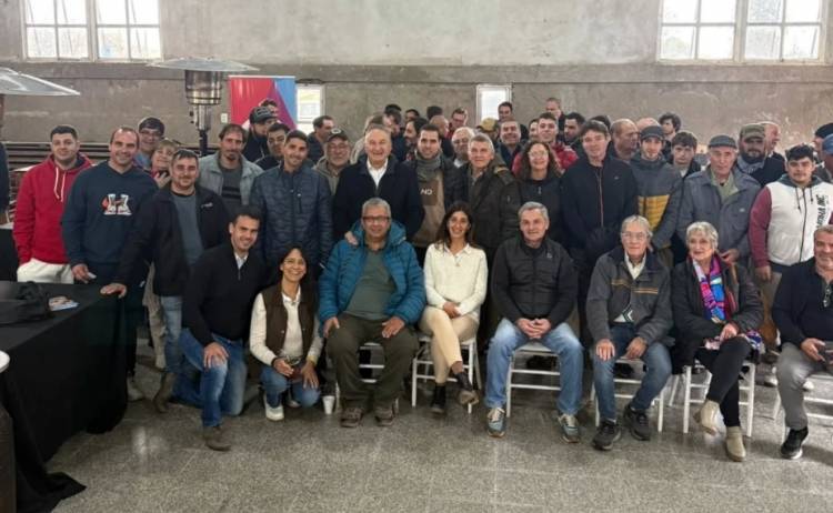 JORNADA DE CAPACITACIÓN PARA APICULTORES EN RANQUELES