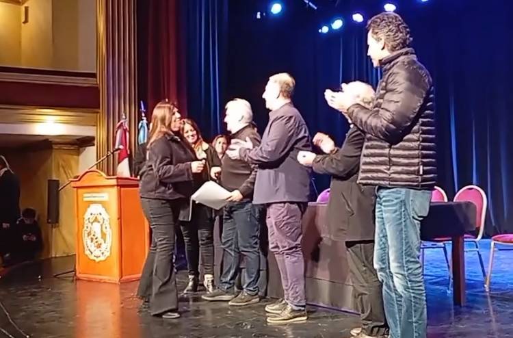 SE PRODUJO EL DESANEXO EN LA ESCUELA ESPECIAL DE HUINCA RENANCÓ