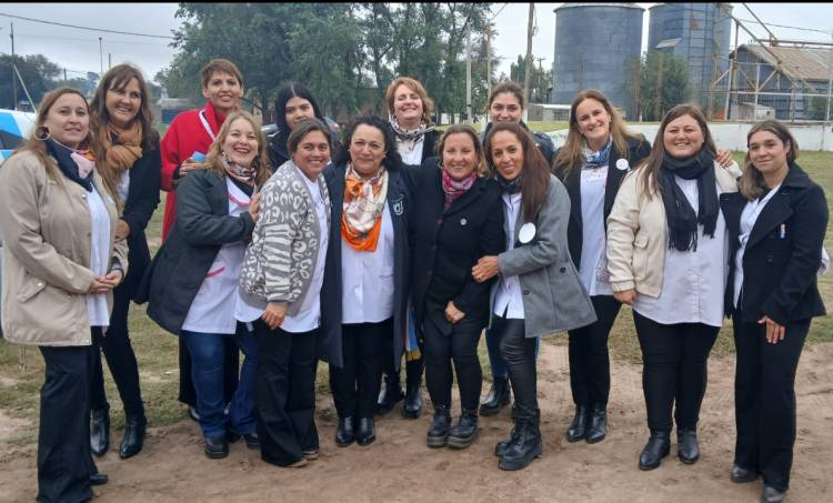 TRAS 37 AÑOS DE DOCENCIA LLEGA LA ESPERADA JUBILACIÓN PARA LA SEÑO MARY