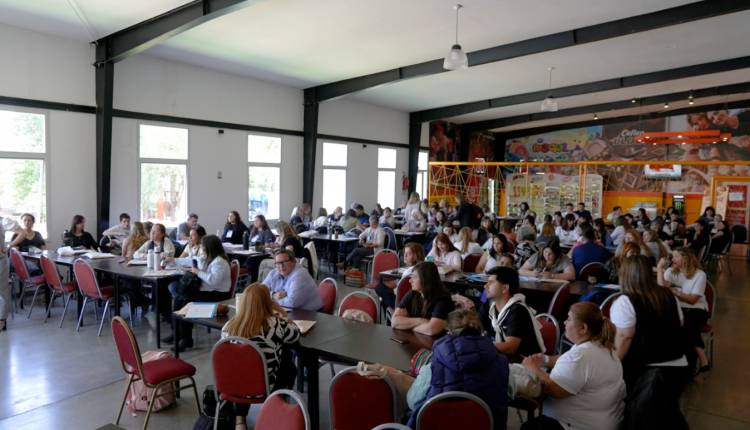 FORMADOR DE FORMADORES PRESENTE EN CONGRESO INTERNACIONAL